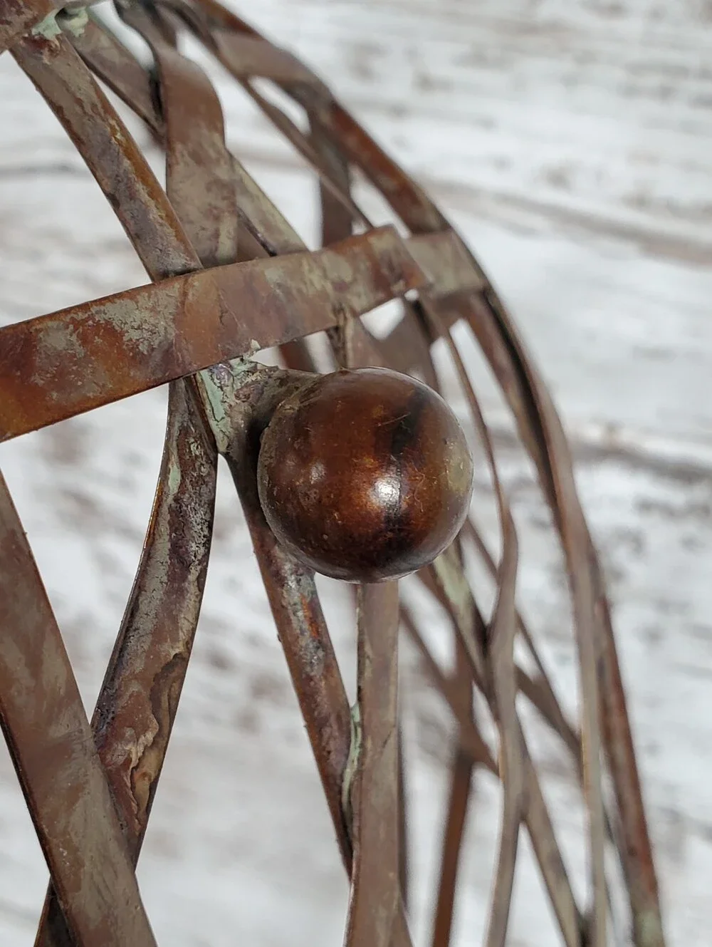 Vintage Apple Shaped Metal Wire Basket Copper Patina Farmhouse Decor Centerpiece
